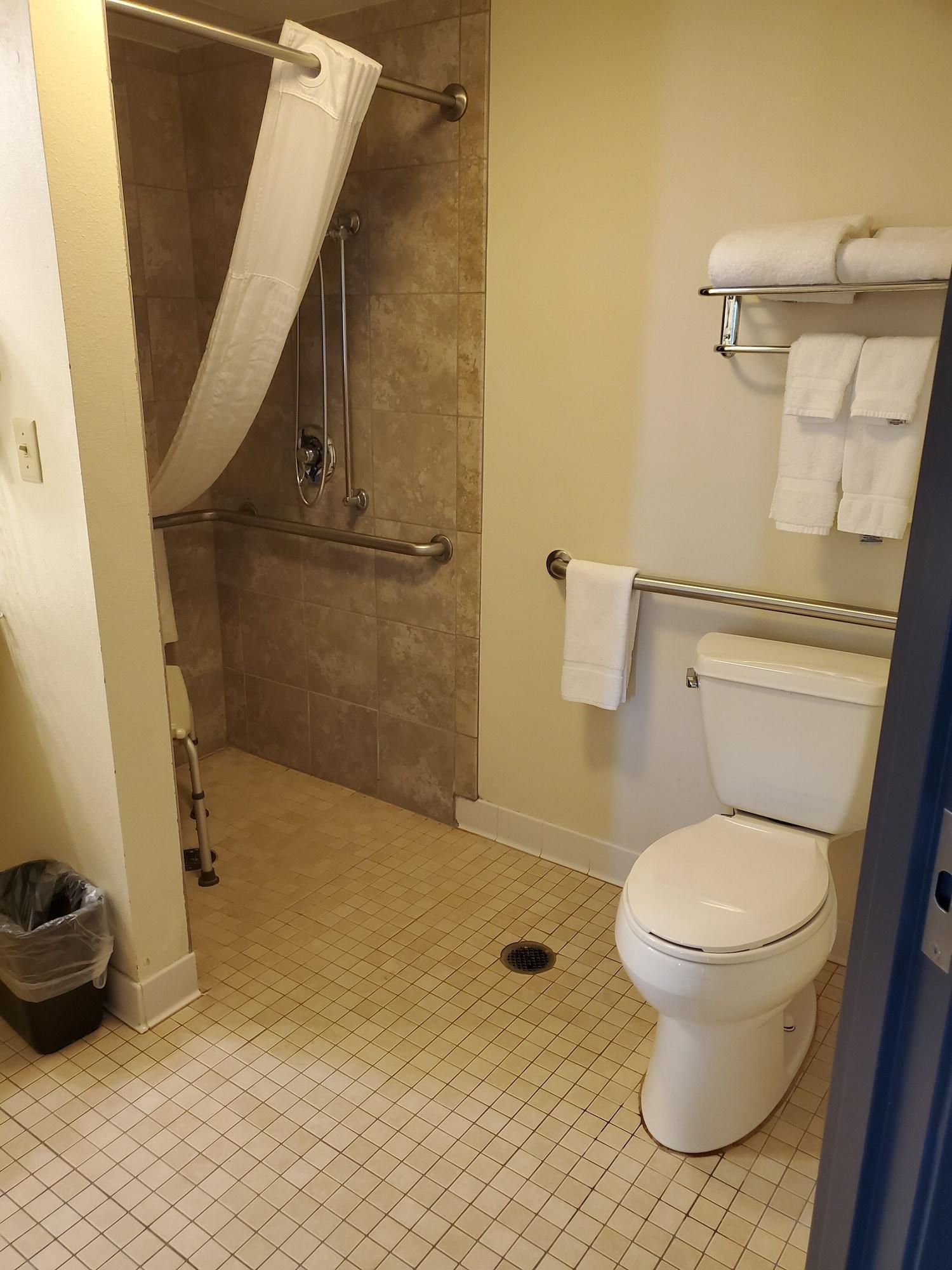 Americinn By Wyndham Rice Lake Εξωτερικό φωτογραφία