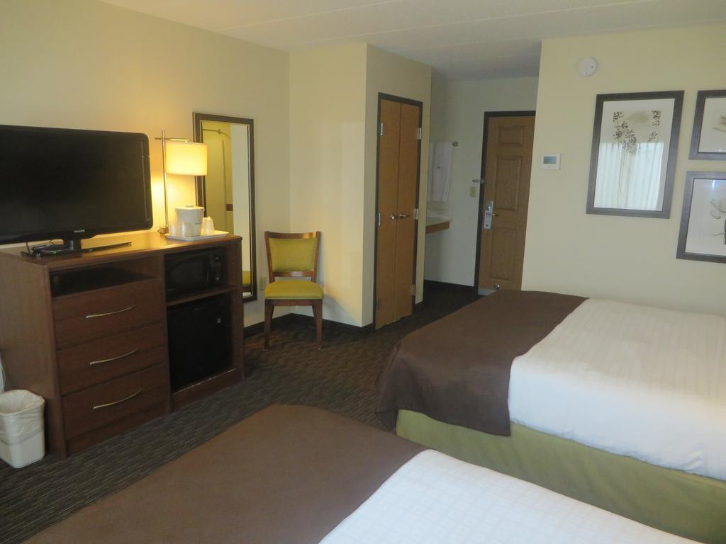 Americinn By Wyndham Rice Lake Δωμάτιο φωτογραφία